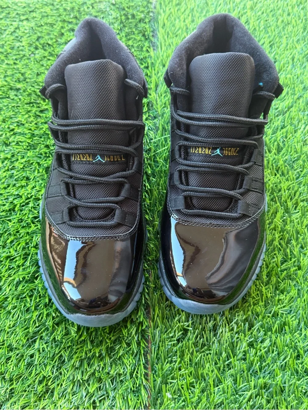 Size 7 Men’s And Women’s 8.5- Jordan Retro 11 Gamma Blue 2025